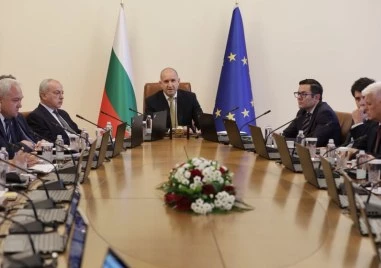 Румен Радев с остри критики към прокуратурата: Разследвания за корупция се възпрепятстват