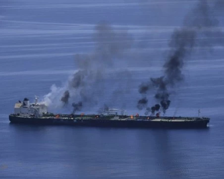 Дрон удари американски танкер в Средиземно море, край Египет