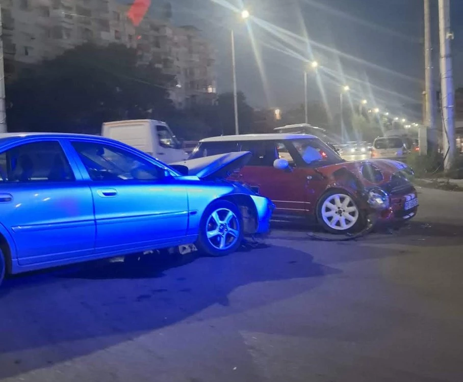 Катастрофа в Столипиново, ударили са се две коли