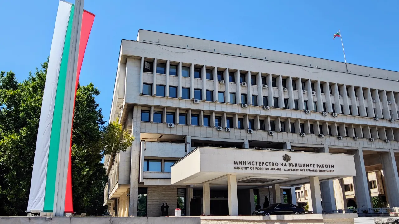 След руската ракета в полското небе: МВнР потвърди подкрепата на България към Полша и НАТО