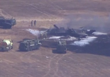 Изтребител F‑35B се разби край авиобаза в Калифорния