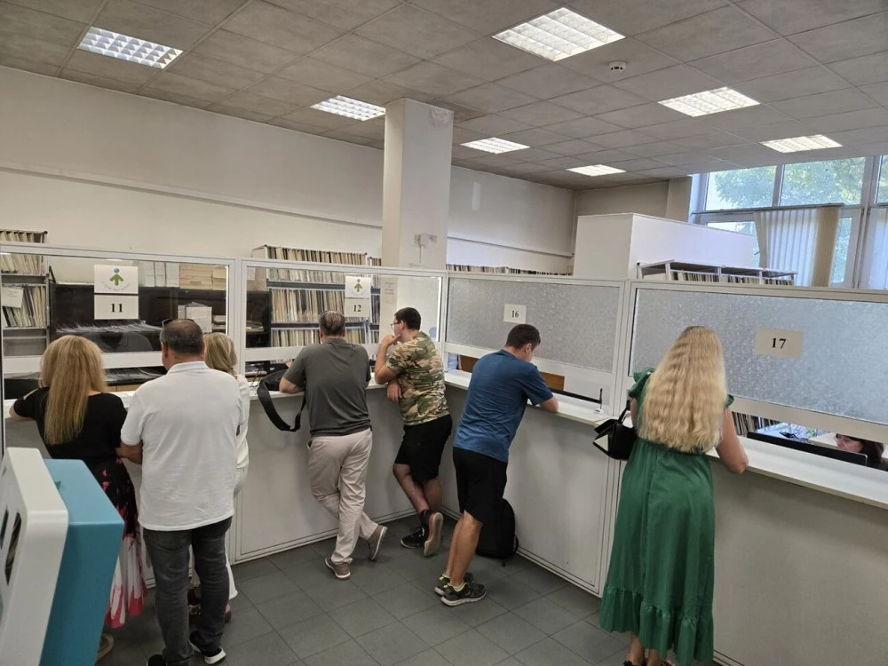 Още две гишета за обслужване на чужденци откриха в сектор „Миграция
