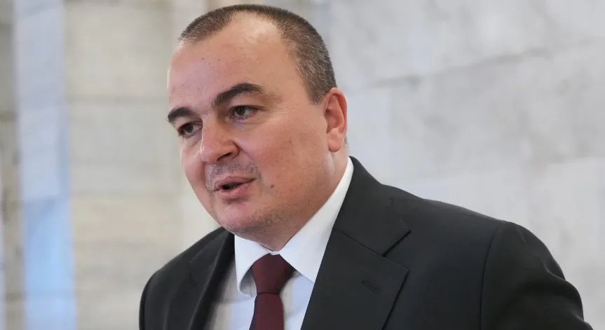 Министър Абровски: Амбицията ни е да защитим българските производители