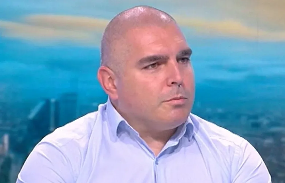 Как действа мрежата за фентанил: Три смени по 8 часа и два отчета дневно