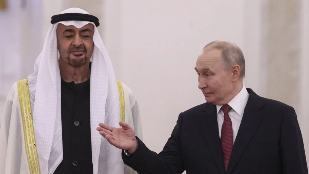 Путин обсъди ситуацията в Персийския залив и Украйна в телефонен разговор с колегата си от ОАЕ