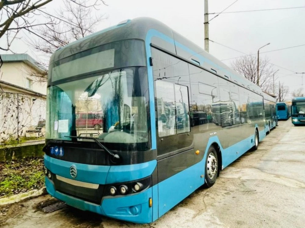 Новите електробуси на Пловдив с пробег от поне 250 км, ще побират над 80 пътници