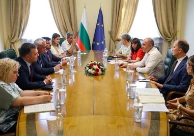 Румен Радев иска промени в закона за детската престъпност