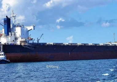 Трима моряци загинаха при нападение на Хути в протока Баб ел Мандеб