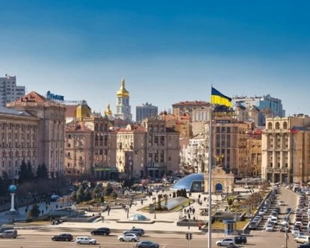 Украйна обяви най-мащабната валутна либерализация от началото на войната