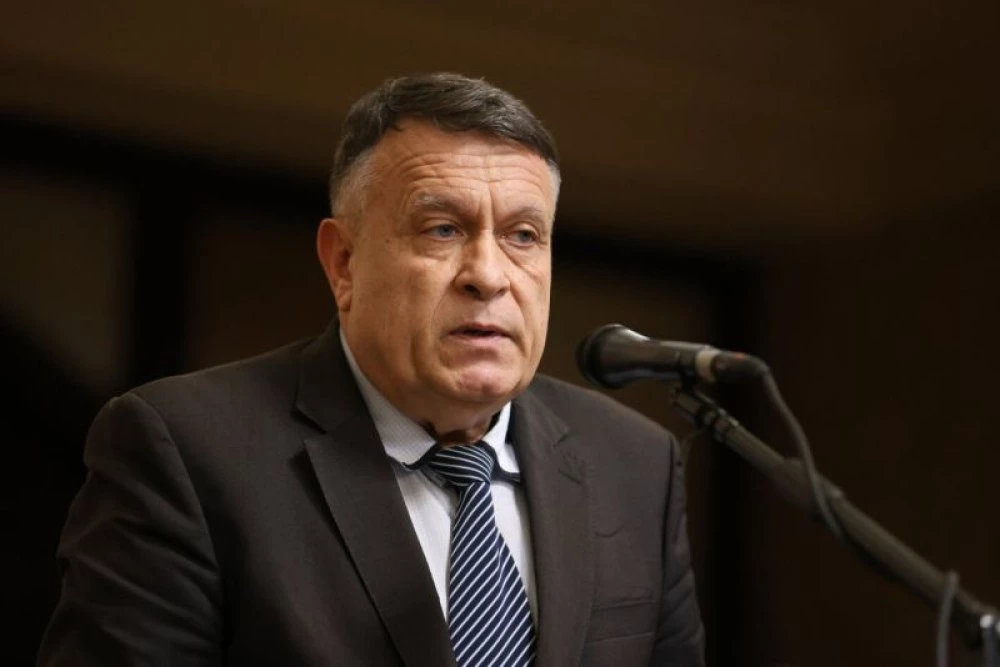 МОН съкращава 21 щатни бройки, Вълчев: Останалите служители ще бъдат по-натоварени