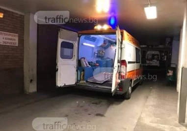 Верижна катастрофа на пътя Пазарджик-Пловдив прати двама в болница