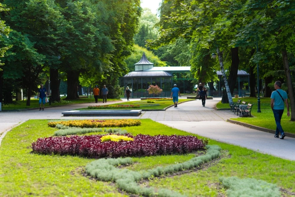 Жега в Пловдив, температурите достигат 33°