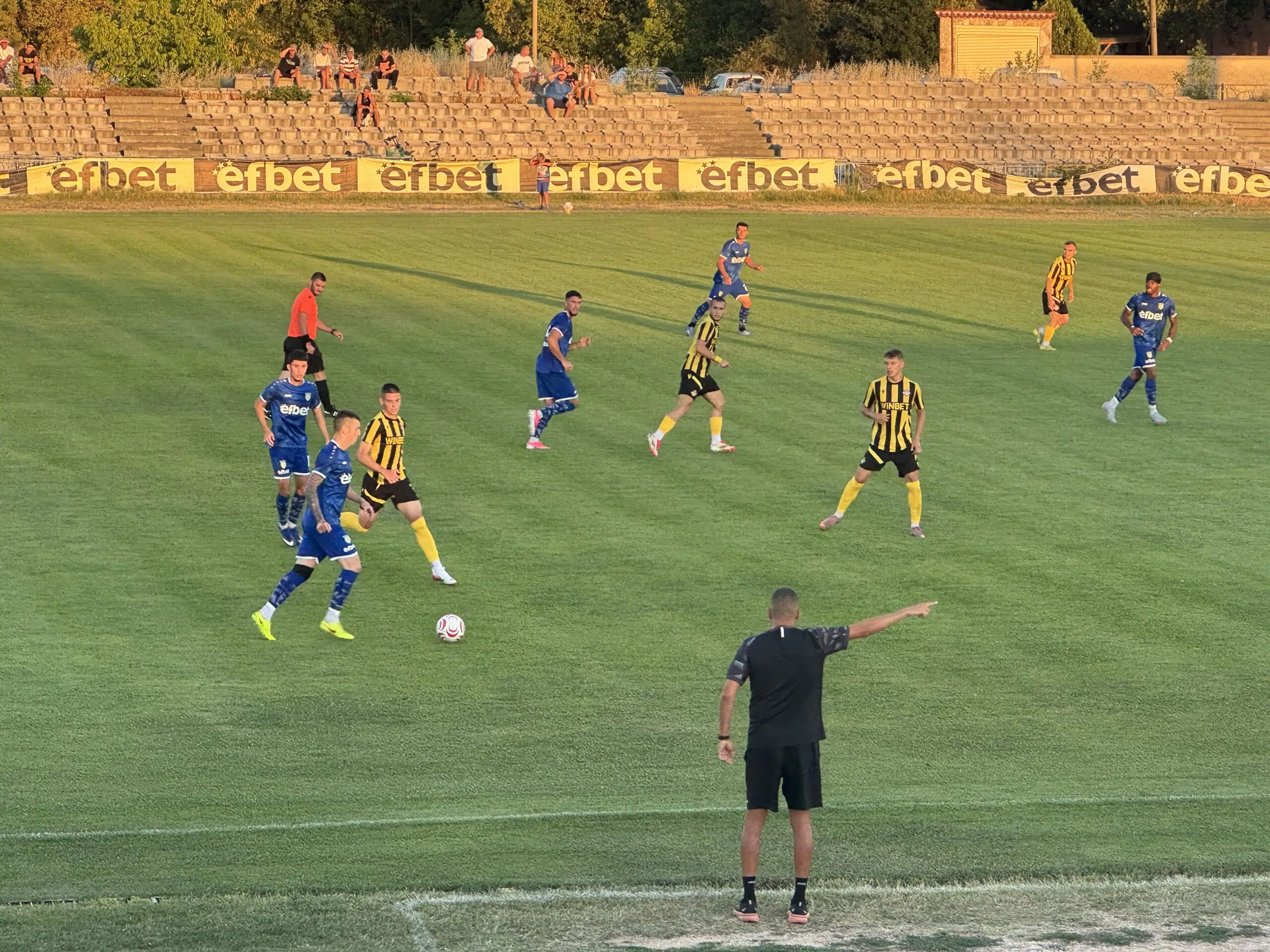 Дубълът на Ботев поведе с 2:0, но загуби с 2:5