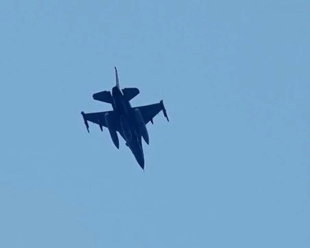 Израелски удари поразиха сирийската авиобаза 