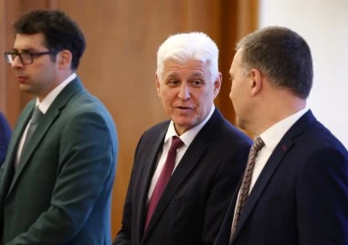 Министър Стоянов: Няма пряка заплаха от Иран за националната ни сигурност