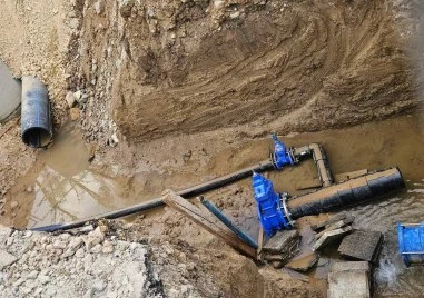 Спряха крана и си тръгнаха: Стотици домакинства в Пловдив без вода повече от 24 часа