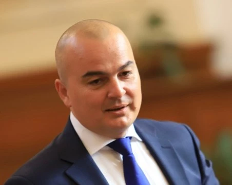 Абровски: Ще помогнем на близо 50 000 земеделци