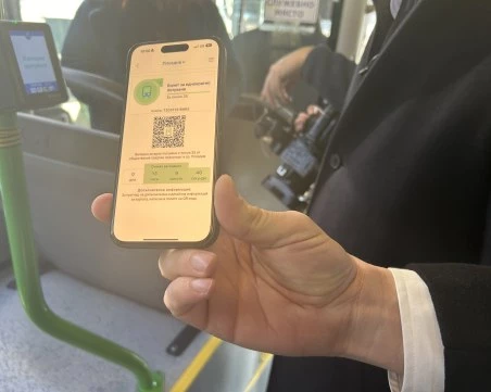 Двойно по-скъпо при шофьора, но е-билетът остава 50 цента - кога ще тръгне „Тикси
