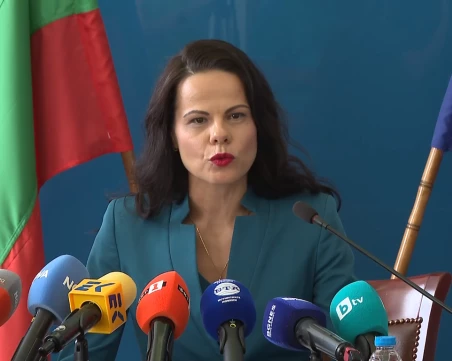 Здравният министър: РЗИ няма да бъдат закривани, стават териториални дирекции към МЗ