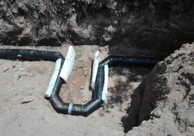 Полицейска акция откри нерегламентиран сондаж и включване към водопровод с минерална вода в Пазарджишко