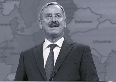 Почина бившият премиер на Естония Сим Калас – бащата на Кая Калас