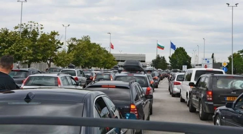 Жесток трафик и рекорд на ГКПП „Капитан Андреево