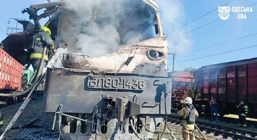 Руска атака с дрон по пътнически влак в Харковска област, има загинал и ранени