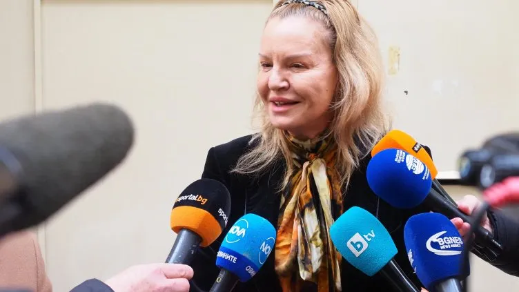 Стефка Костадинова с отговор на обвиненията: Никога не съм злоупотребявала