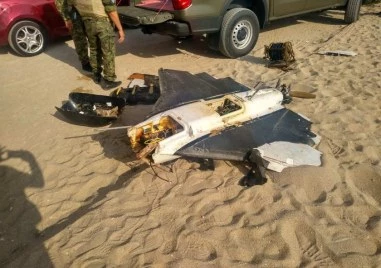 Морето във Варна изхвърли военен дрон