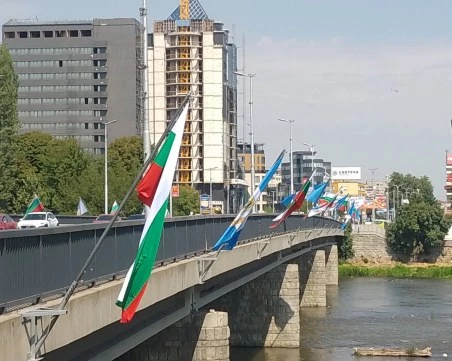 Пловдив посреща 6 септември с нови знамена