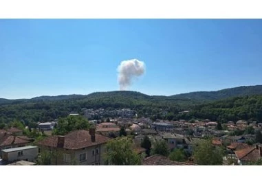 Контролирано взривяват боеприпаси край село Белица, ще задействат BG-ALERT