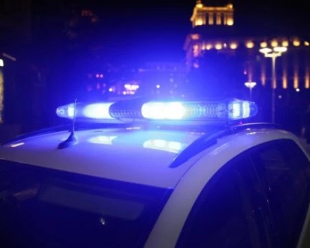 Среднощна акция: Провериха 15 търговски обекта, свързани с рискови дружества