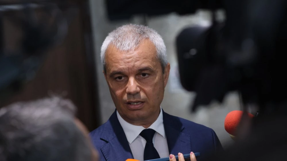 ВАС окончателно осъди Костадин Костадинов за дискриминация и проповядване на омраза срещу Соломон Паси