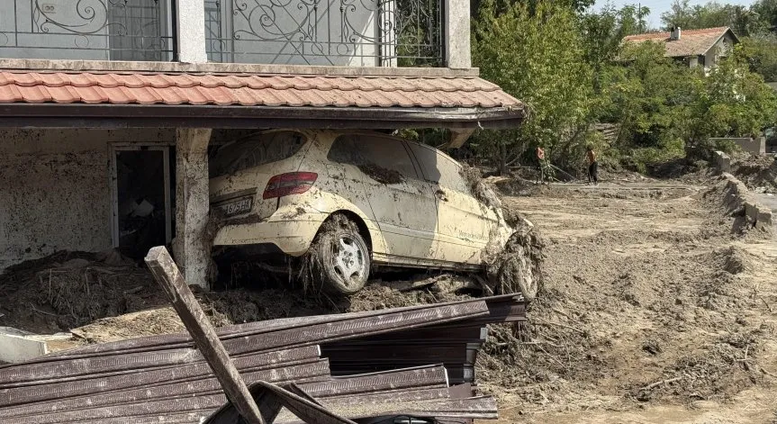 Разкриха дарителска сметка за помощ на Струмяни след потопа