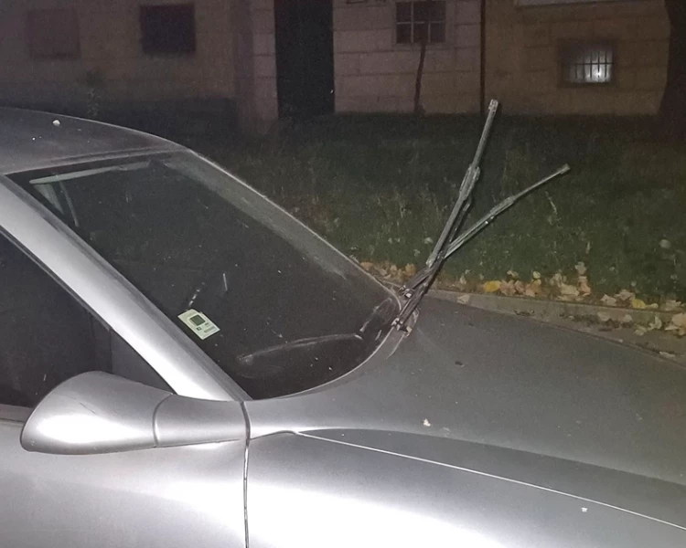 След вдигната чистачка: Стара съседска вражда прерасна в бой и заплахи в Асеновград