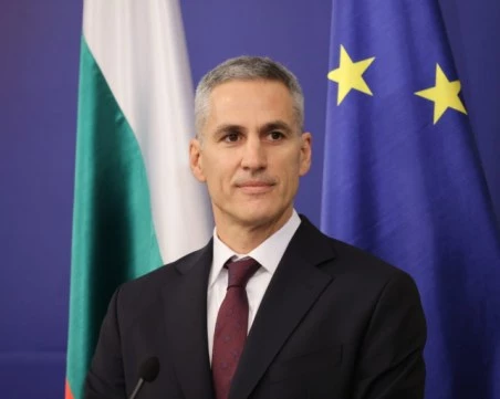 Андрей Гюров обявява кандидатурата си за президент