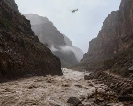 Водна стихия удари Гранд Каньон, издирват 15 души