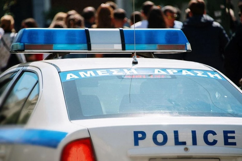 Мъртво бебе е открито в куфар в апартамент в Гърция