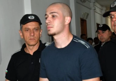 Адвокат: Бургазлиев се смееше в съда, докато гледахме кадрите от катастрофата