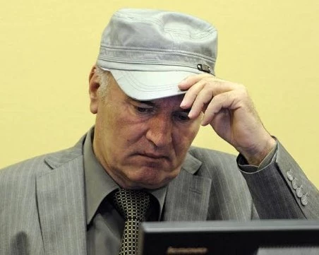 Хиляди жалби за прославяне на Ратко Младич заляха прокуратурата в Босна