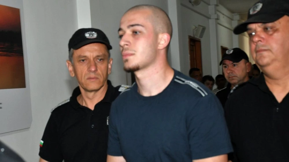 Адвокат: Бургазлиев се смееше в съда, докато гледахме кадрите от катастрофата