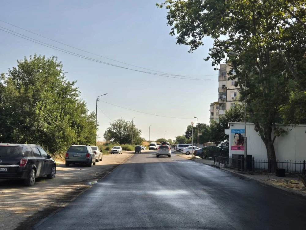 Завърши преасфалтирането на важен пътен участък в район „Източен