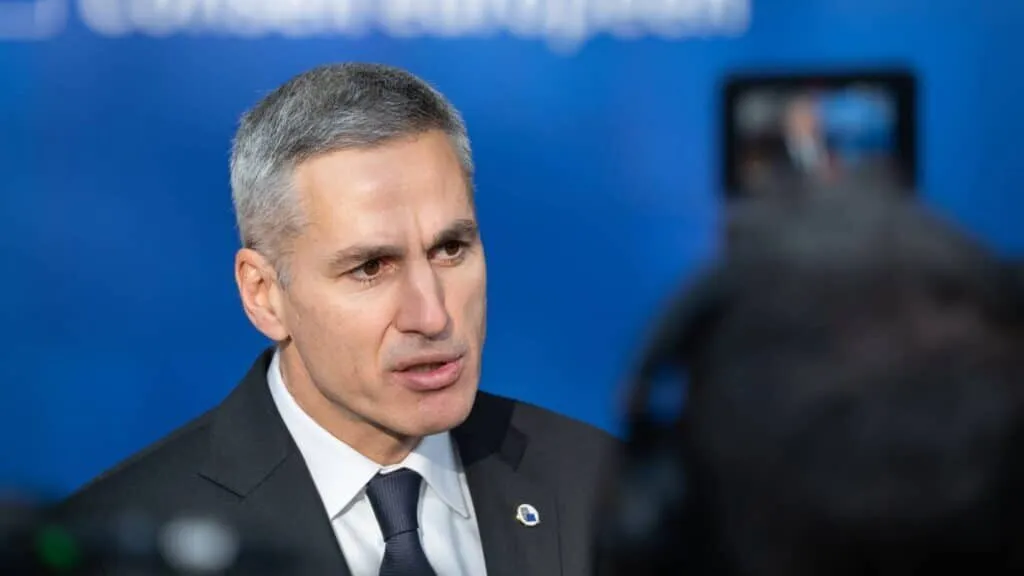 Гюров: Очаквам подкрепа от избирателите на ГЕРБ, но не и от партията