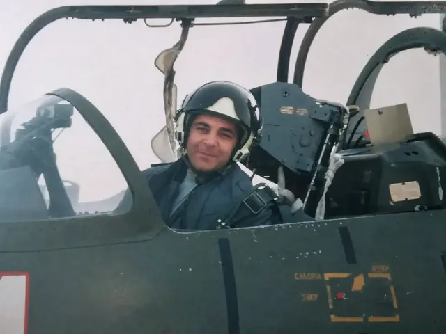 Бивш военен пилот от Пловдив има нужда от помощ, за да проходи отново