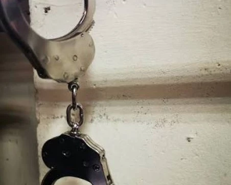 Граждански арест: Гол до кръста плаши с изнасилване в Стара Загора