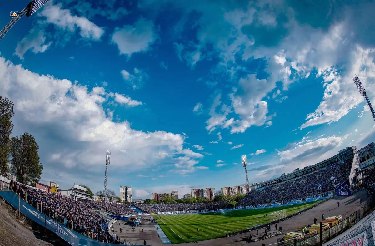 Левски: Няма да променяме името на стадиона