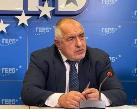 Депутатите на ГЕРБ притискат Бойко Борисов за кандидат за президент