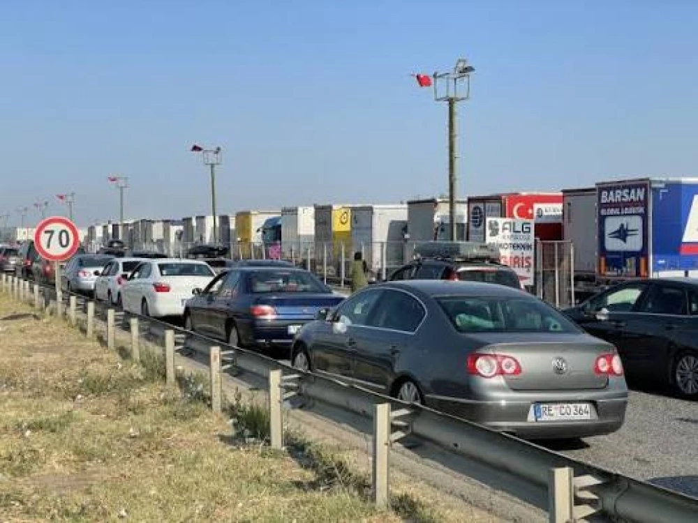 Километрични опашки на „Капитан Андреево