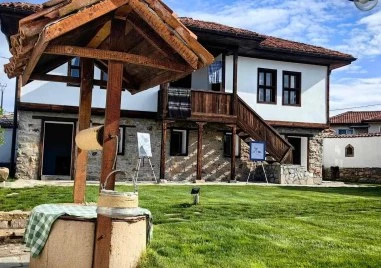 Необичайно послание ще се появи с камъни край Брезово