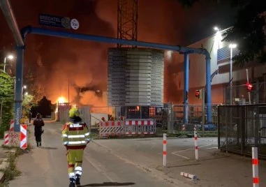 Пожар повреди електрическа подстанция в Берлин, разследват саботаж